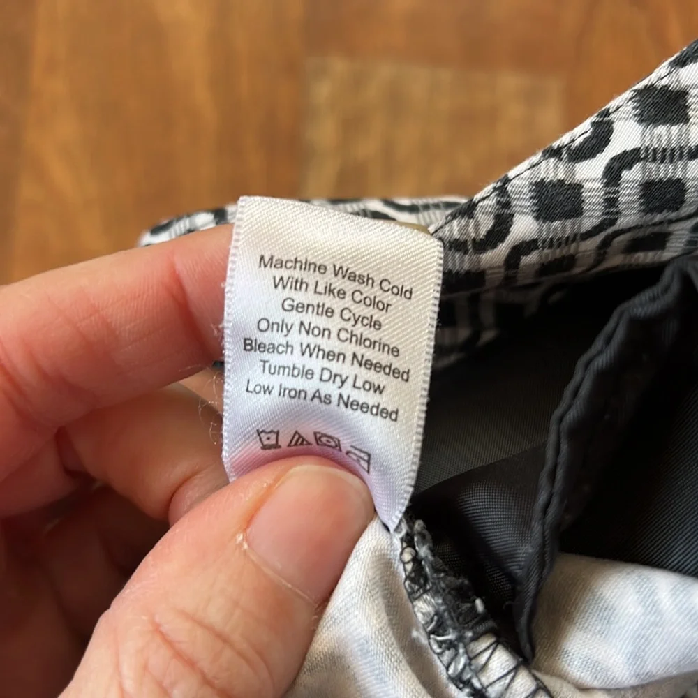 EUC Coldwater Creek natural fit Capri - Picture 11 of 14